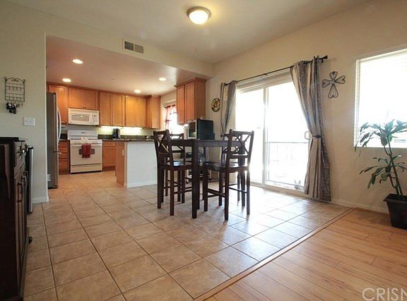 4th image of 11843 Birch Grove Ln