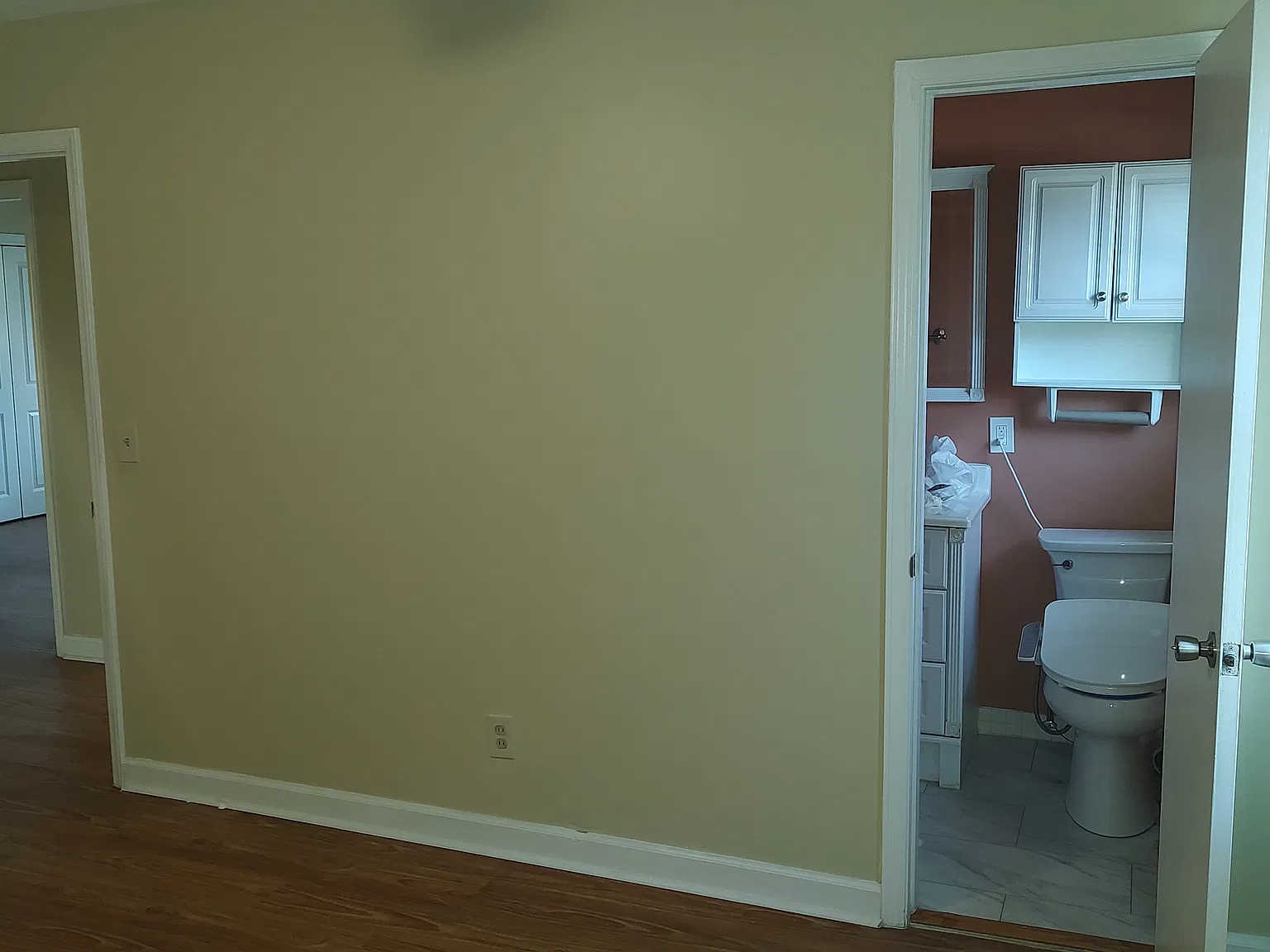 1856 Drexel Lake Dr — Photo 4