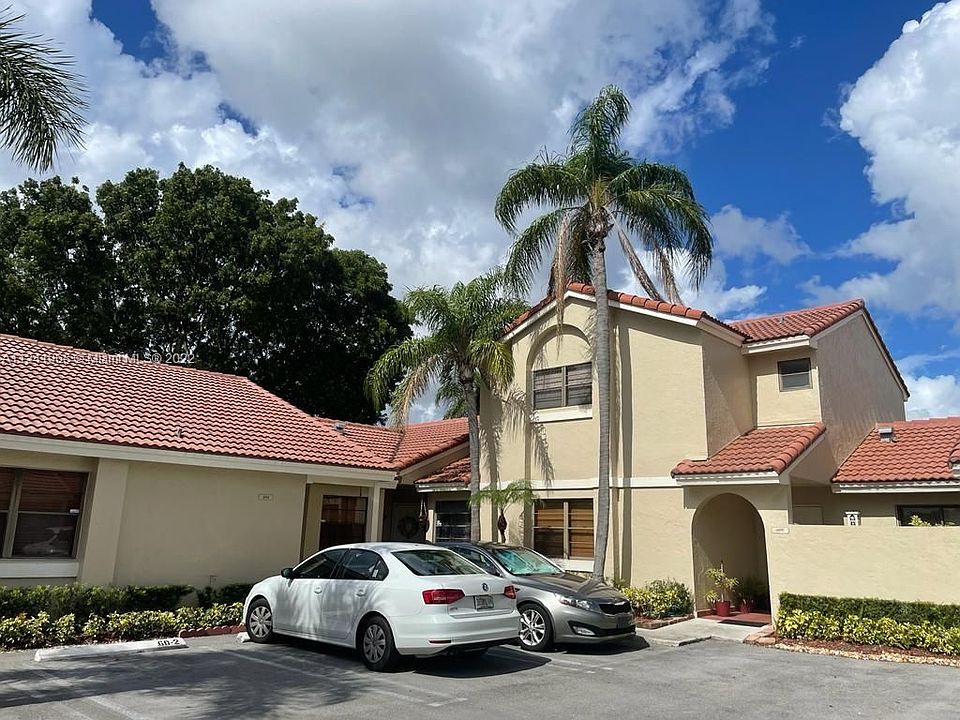 1st image of 6196 NW 170th Ln Unit 6196