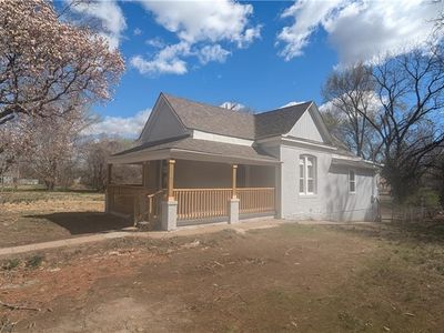 2315 Olive St, Kansas City, MO, 64127