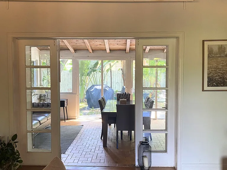 851 NW 14th Ct — Photo 30