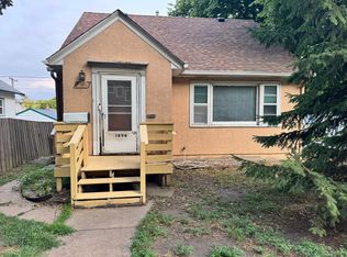 1894 7th St W, Saint Paul, MN 55116