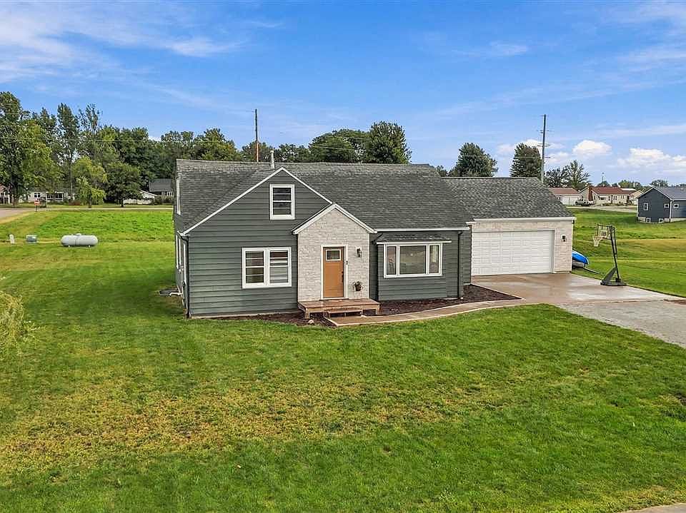 1st image of 1982 Mill View Cir SW