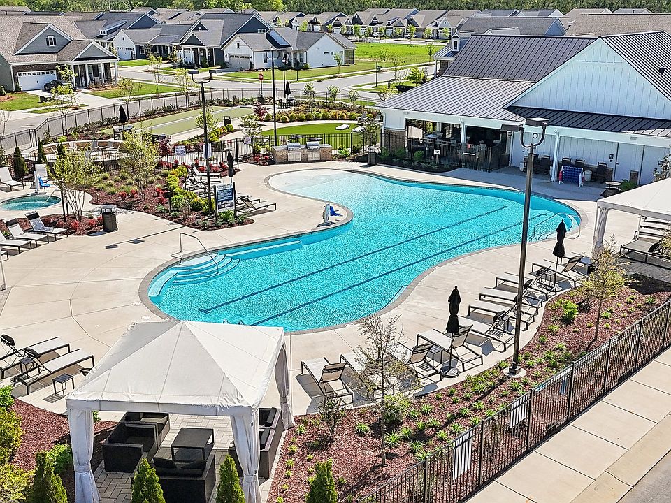 Esplanade Amenity April