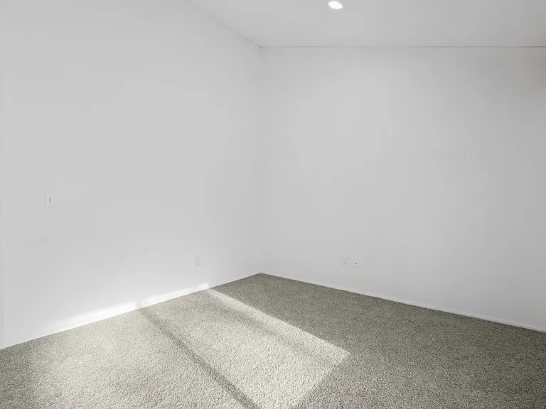 Village in the Park Apartments — Photo 34