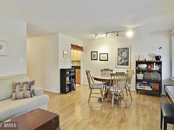 5th image of 1730 Arlington Blvd APT 103