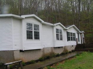 1248 Barkers Creek Rd, Whittier, NC 28789