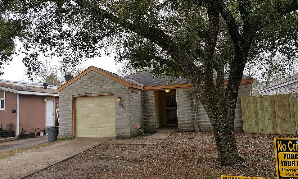 1st image of 11874 Greenloch Ln