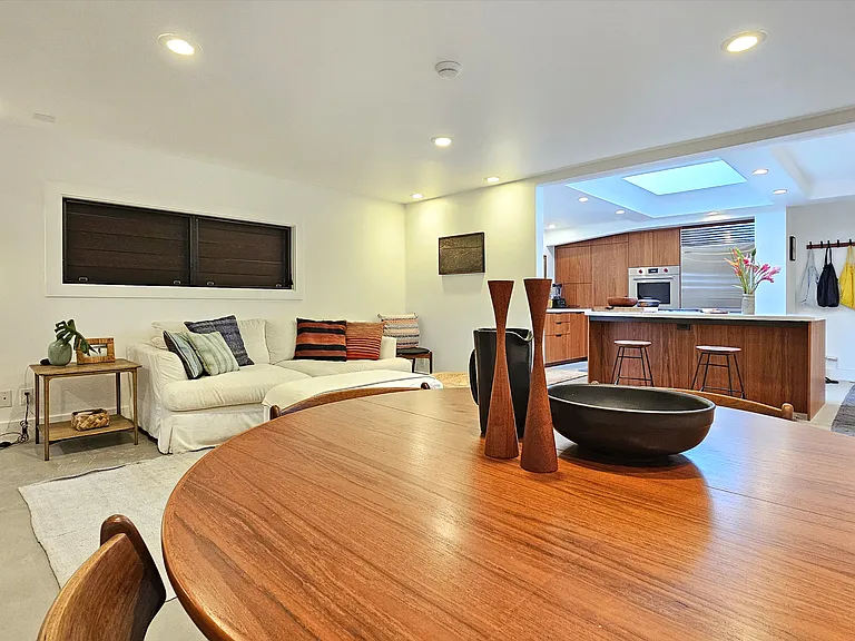 111 Hind Dr — Photo 17
