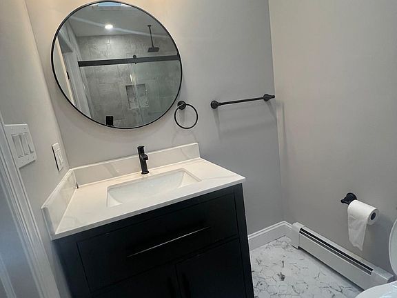 4th image of 736 E 94th St #1A
