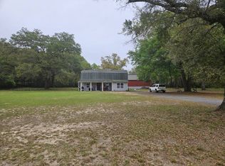 5542 Delona Rd, Milton, FL 32583