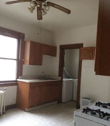 3rd image of 12026 S Eggleston Ave