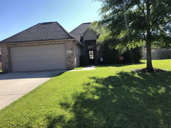 22442 Balmoral Dr, Denham Springs, LA 70726