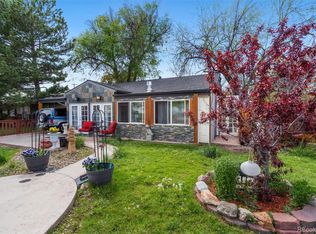 875 Kingston St, Aurora, CO 80010