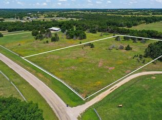 335 County Road 1264, Whitesboro, TX 76273