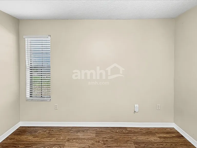 4975 Marsh Harbor Dr — Photo 9