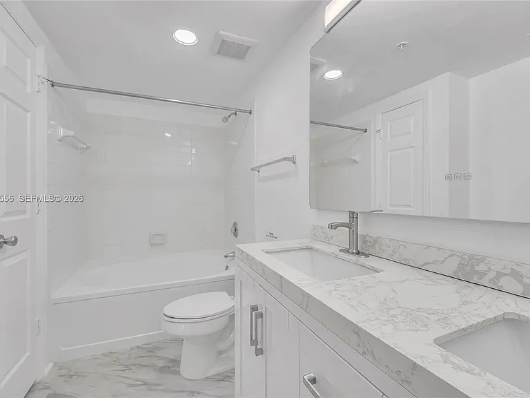 215 SW 117th Ter #14306 — Photo 31