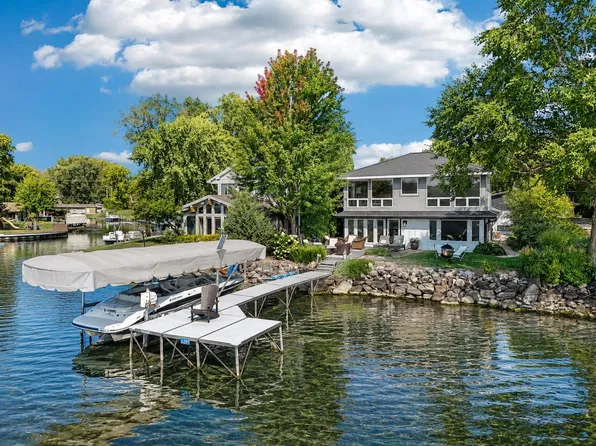2800 Tomahawk Ct, Middleton, WI 53562