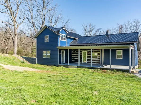 8225 W Prospect Rd, Hillsboro, OH 45133