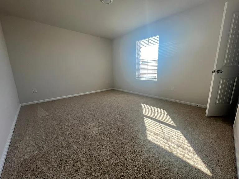 2700 Indian Clover Trl — Photo 27