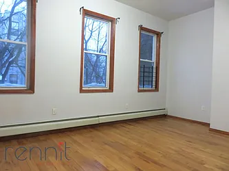 Rented by Rennit Inc.