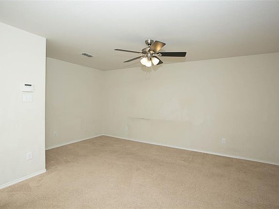 4th image of 1632 Megan Creek Dr