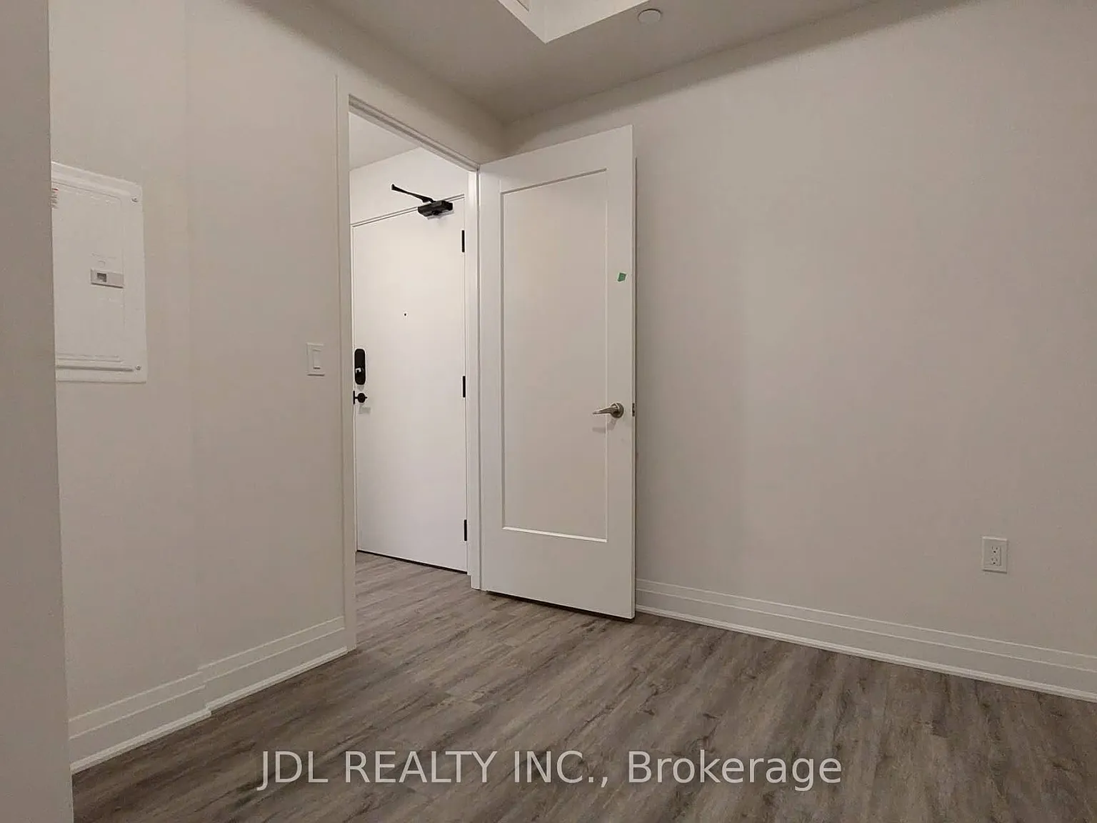 2 bed, $2,650 — Photo 3