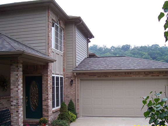 2nd image of 511 Havana Dr