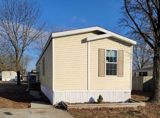 412 Osprey Dr, Granite City, IL 62040