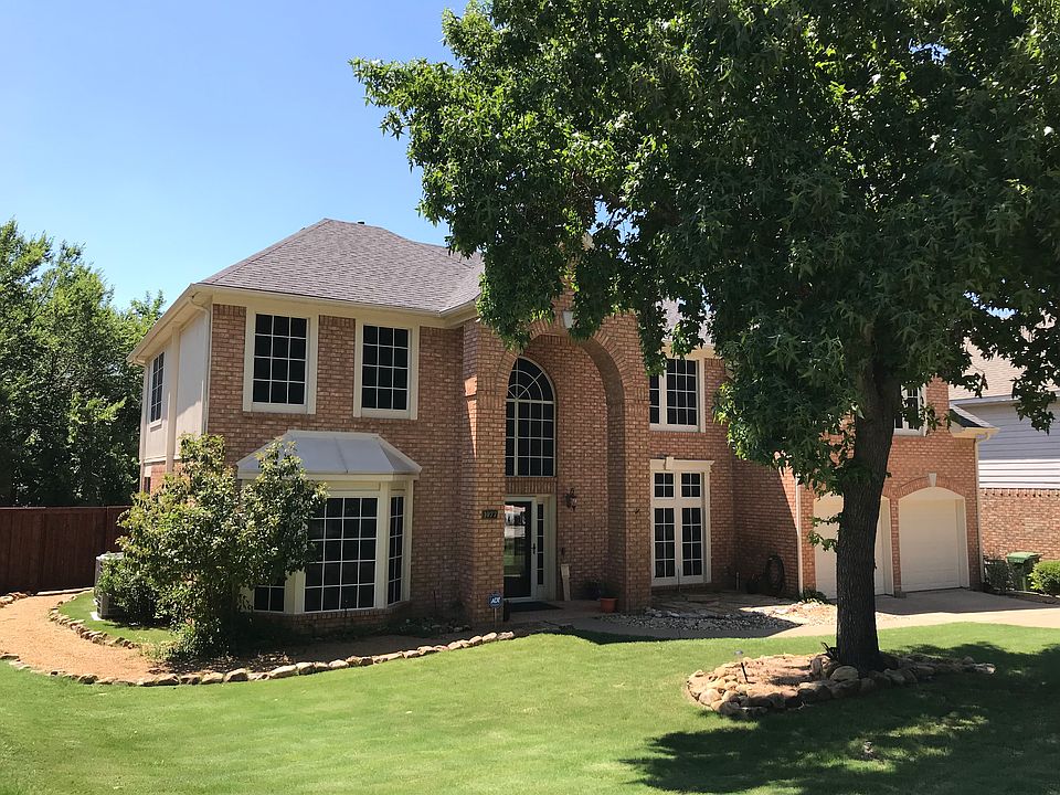1st image of 1077 Woodbriar Dr