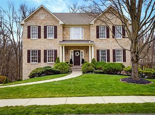 112 Hunter Dr, Cranberry Township, PA