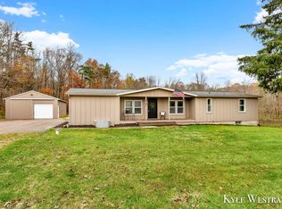 13995 36th St SE, Lowell, MI 49331