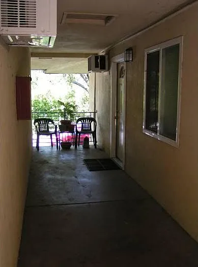 720 D St #7 — Photo 10