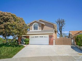 22551 Hickory Pl, Santa Clarita, CA 91390