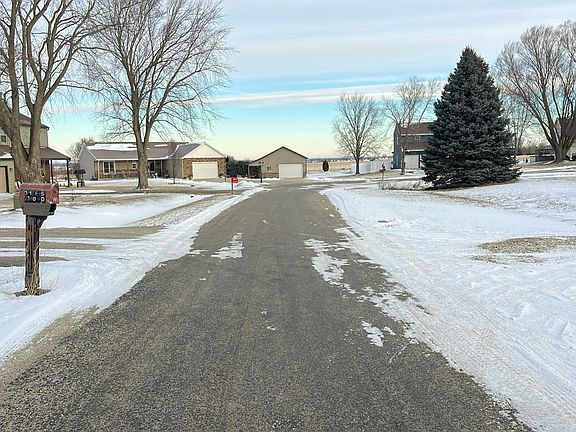 4th image of 3115 E 2380th Rd