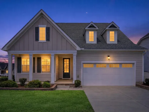 2930 Balbardie Dr, Apex, NC 27502