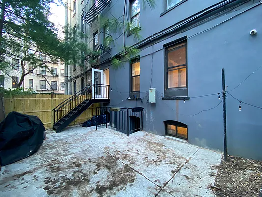 Rented by Blackwater Associates Inc. | media 19