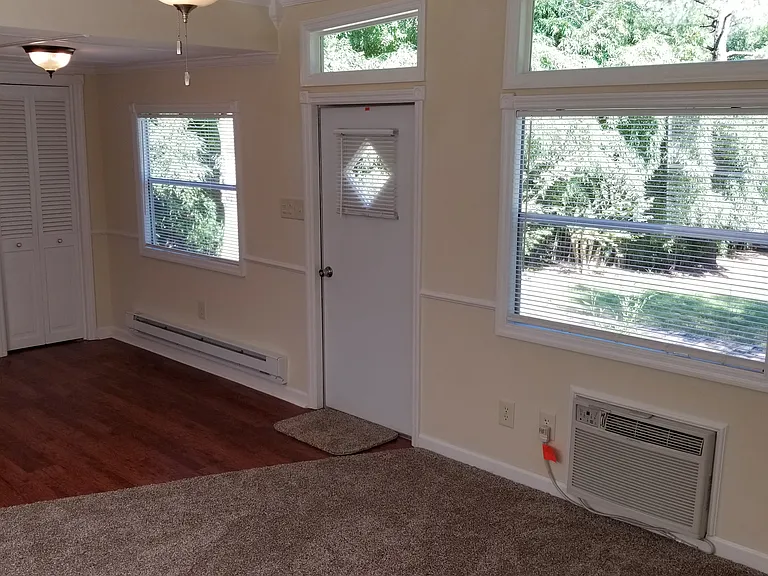 1162 Twelve Oaks Cir — Photo 2