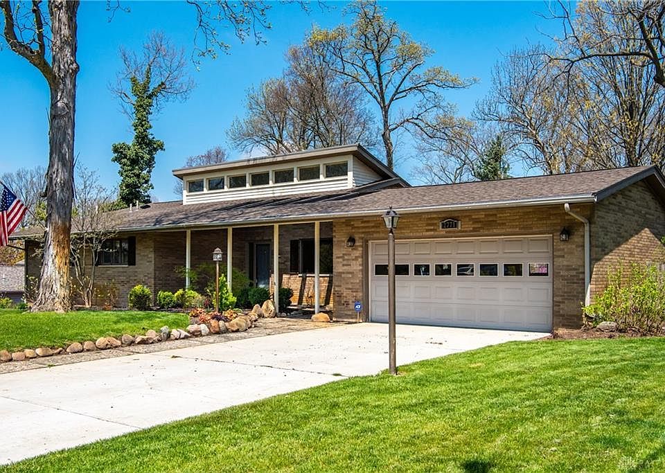 1st image of 2771 College Hill Ct