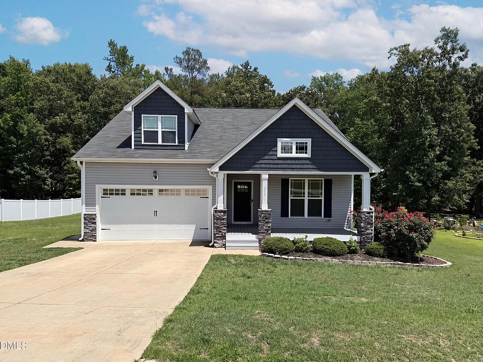 1st image of 372 Cotton Mill Dr