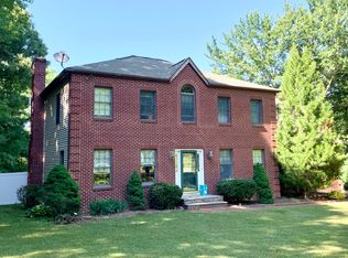 45 Mayfield Ter, East Lyme, CT 06333