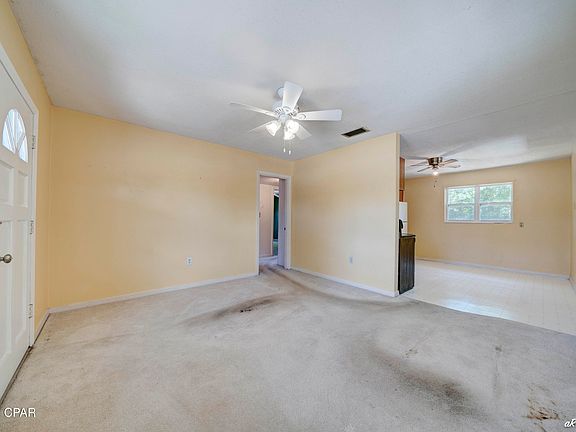 3rd image of 2100 W Norwood Dr