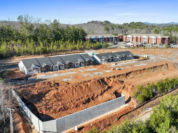 Unit 16 Grove Loop, Blue Ridge, GA 30513