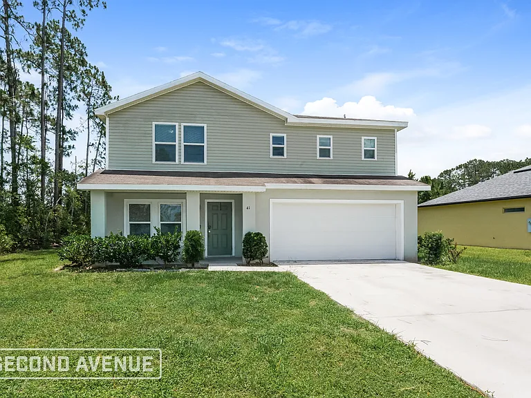 41 Raemoor Dr — Photo 1