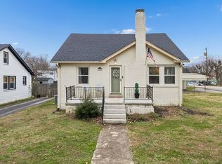 1822 Dimple Ct, Columbia, TN 38401