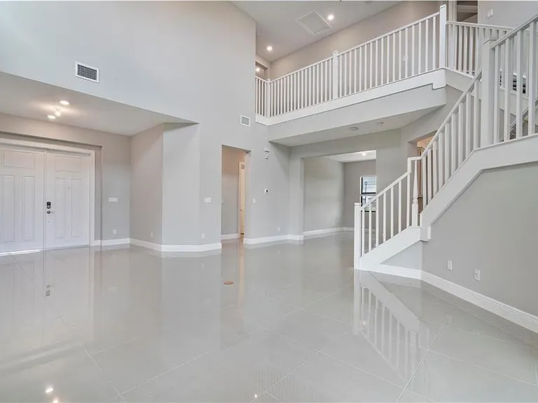 12135 E Baypoint Cir — Photo 8