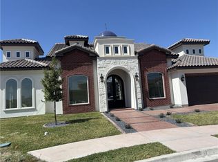 1817 S Queen St, Edinburg, TX 78539