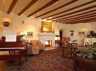 605 Camino Del Monte Sol, Santa Fe, NM 87505
