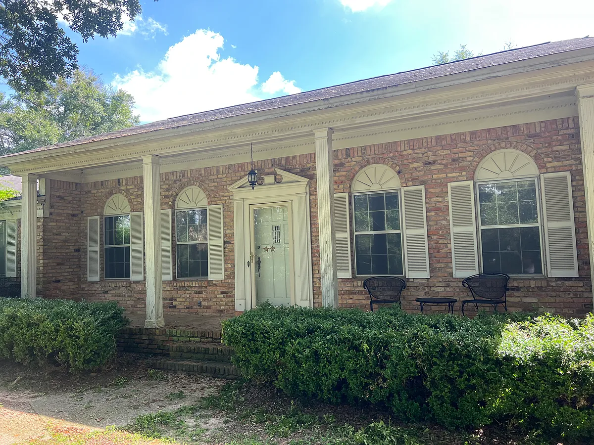 Building Photo - 10620 Beulah Rd