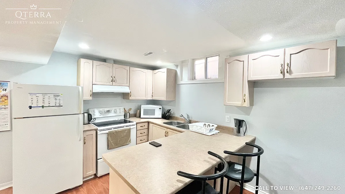 Building Photo - 15 Turtlecreek Blvd #2
